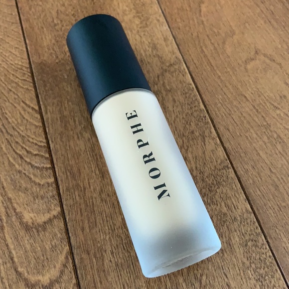 Filter Effect Soft-Focus Foundation - Picture 2 of 4